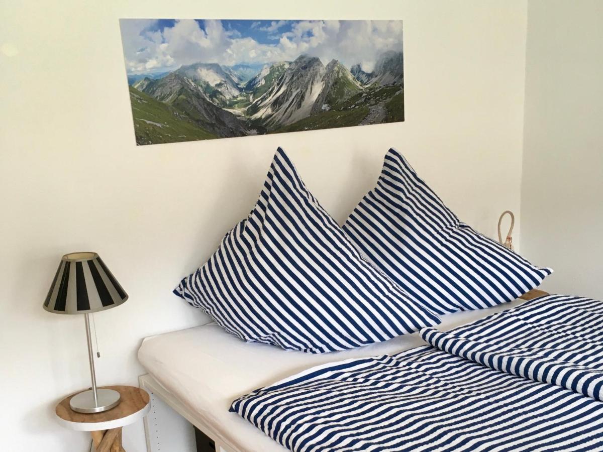 Moderne Ferienwohnung in Marquartstein mit Bergblick Exterior foto